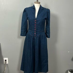 Vintage Soft Blue Denim Button Down Front  V-neck drop basque waist belted